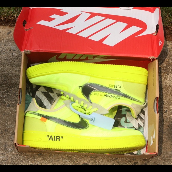 Off-White Nike Air Force Volts